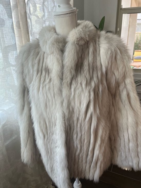 Vintage Jackets & Blazers - Vintage fox fur Coat